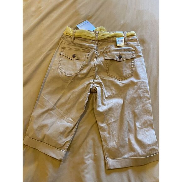 Bandolino Blu Pueblo Capris Size 6 Stretch, NWT - Picture 2 of 10